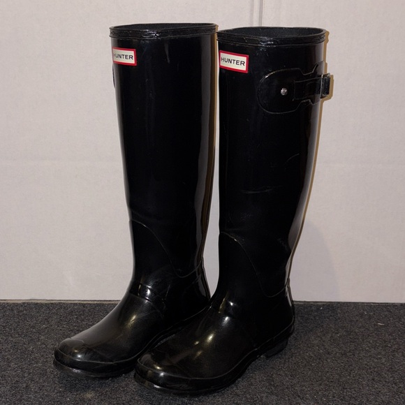 Hunter Women's Glossy Black Tall Rain Boots - Picture 3 of 5